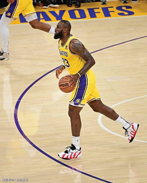 斯帅：今天整场比赛都是进步；戴维和奥蓬达？进球是前锋的一切（斯帅：全场皆有进步；谈戴维与奥蓬达——前锋价值在于进球）