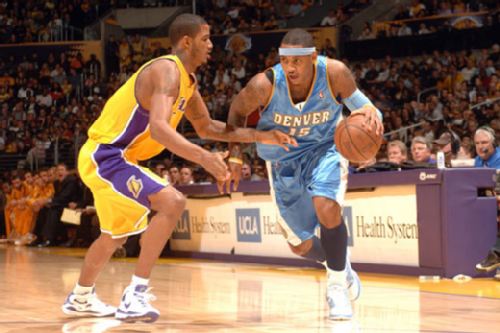 早报：拥有地表最强人类的从容感……怎么，你们没有吗？（早报：拥有地表最强人类的底气与从容——怎么，你们没有？）