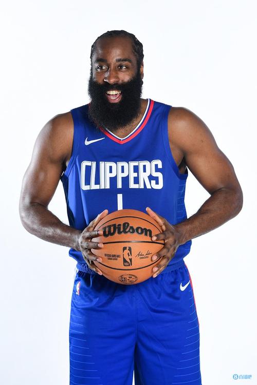 范弗里特：火箭开季表现超出我的预期，我们肯定有机会争冠（范弗里特：火箭开局表现超预期，我们绝对有实力冲冠）