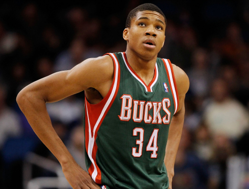 德媒：胡梅尔斯将以专家身份解说拜仁对阵巴黎的比赛（德媒：胡梅尔斯将担任拜仁对巴黎比赛的专家解说）